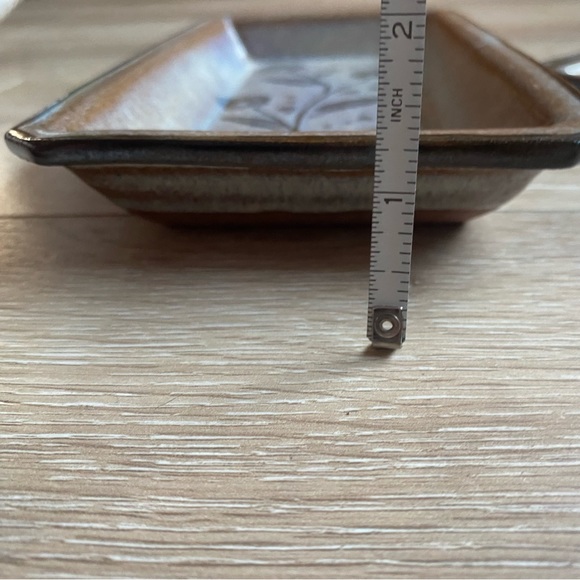 Vintage signed Pottery tray set with wall hanger , jewelry tray , coin catch all - Picture 9 of 11